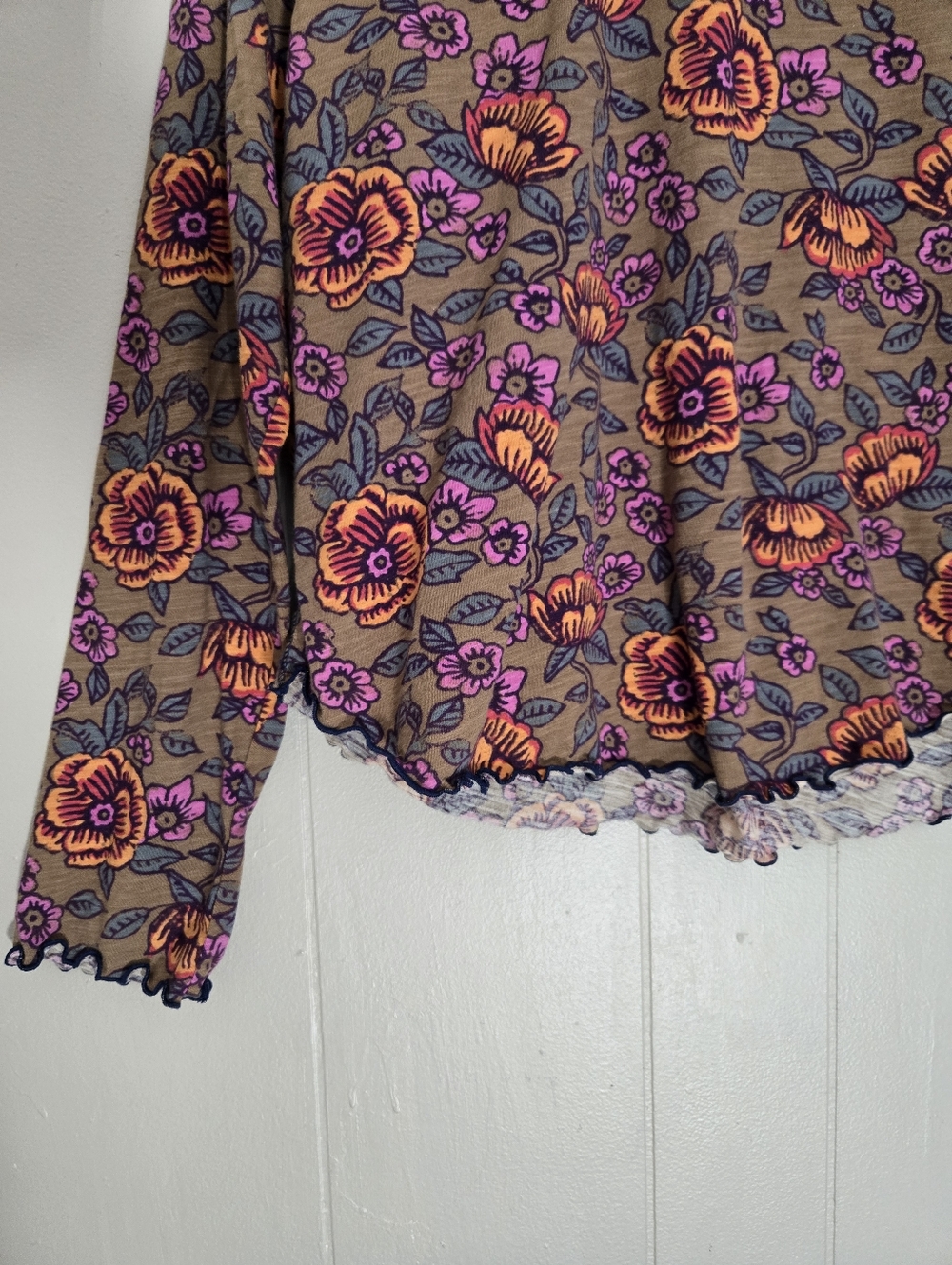 Natural Life Lilly Cotton Long Sleeve Tee T-shirt Floral Lettuce Ruffle Edge L - Picture 3 of 8